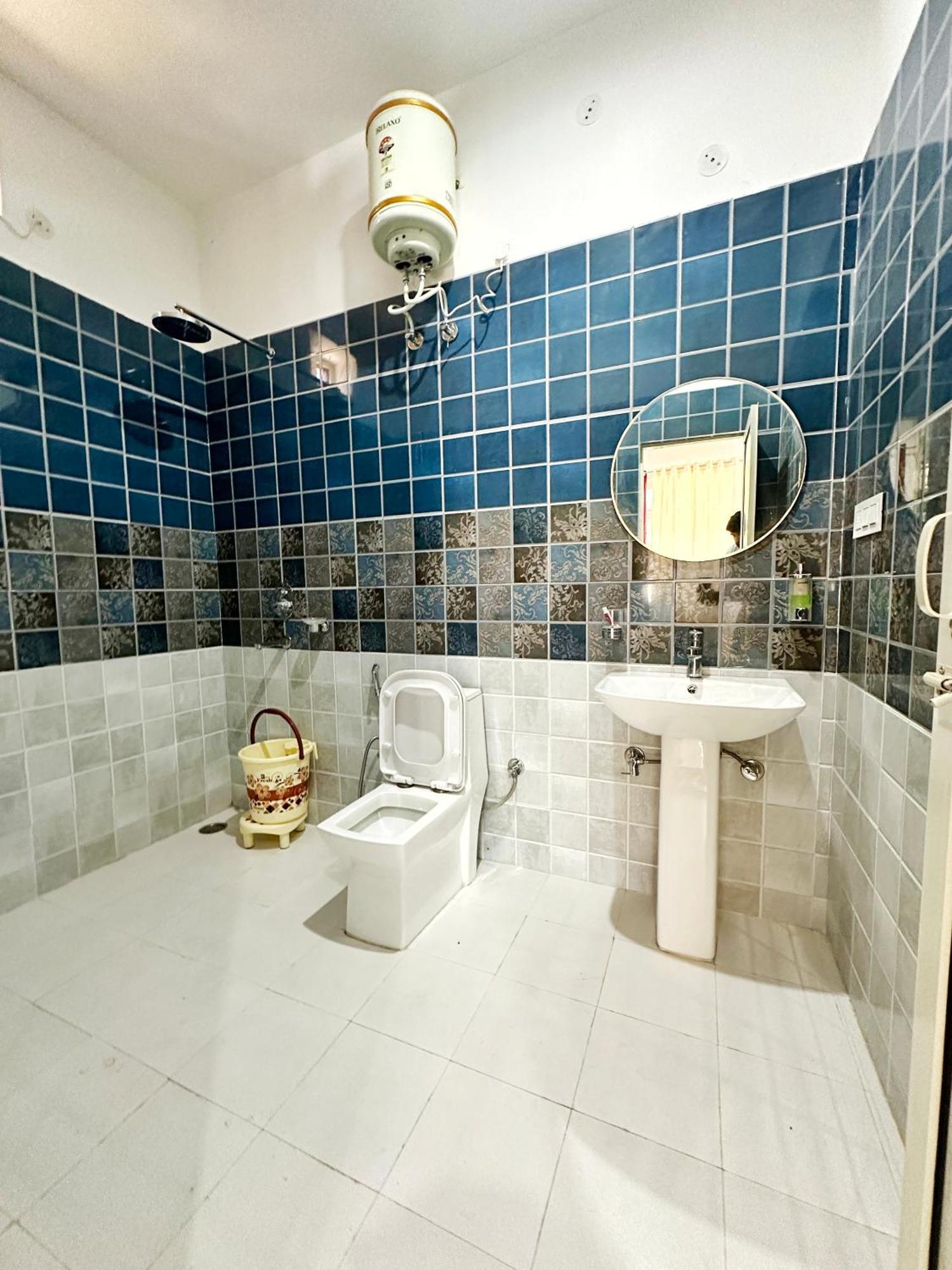 Baseraa Bir - 4Bhk Home Exterior foto