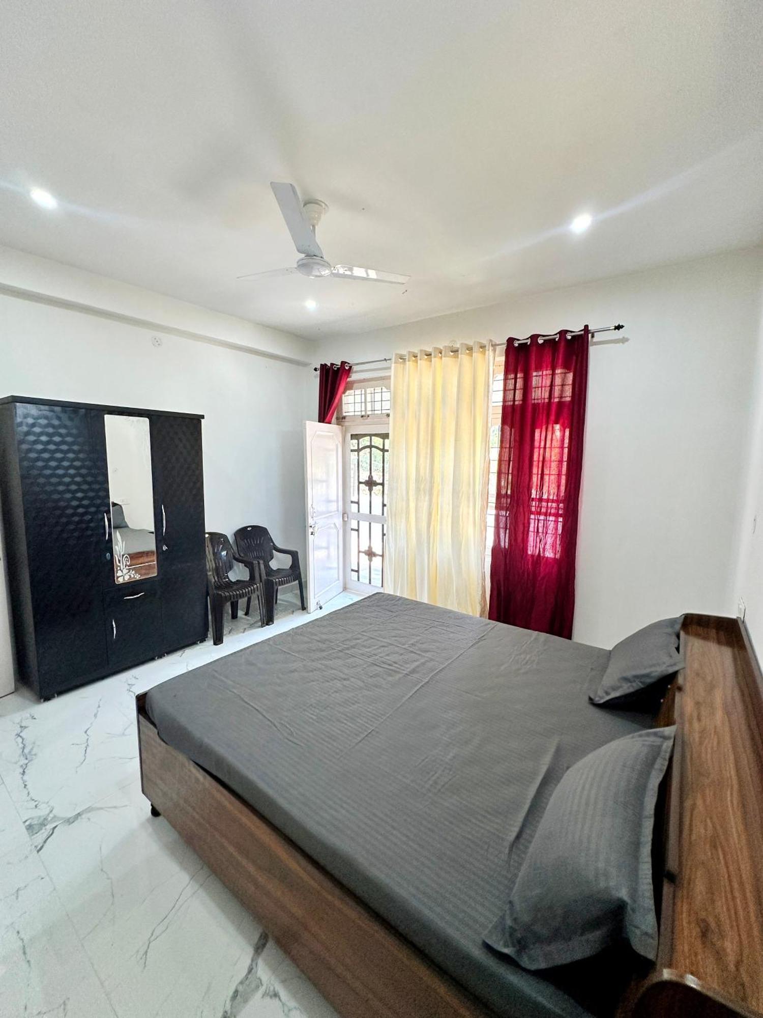 Baseraa Bir - 4Bhk Home Exterior foto