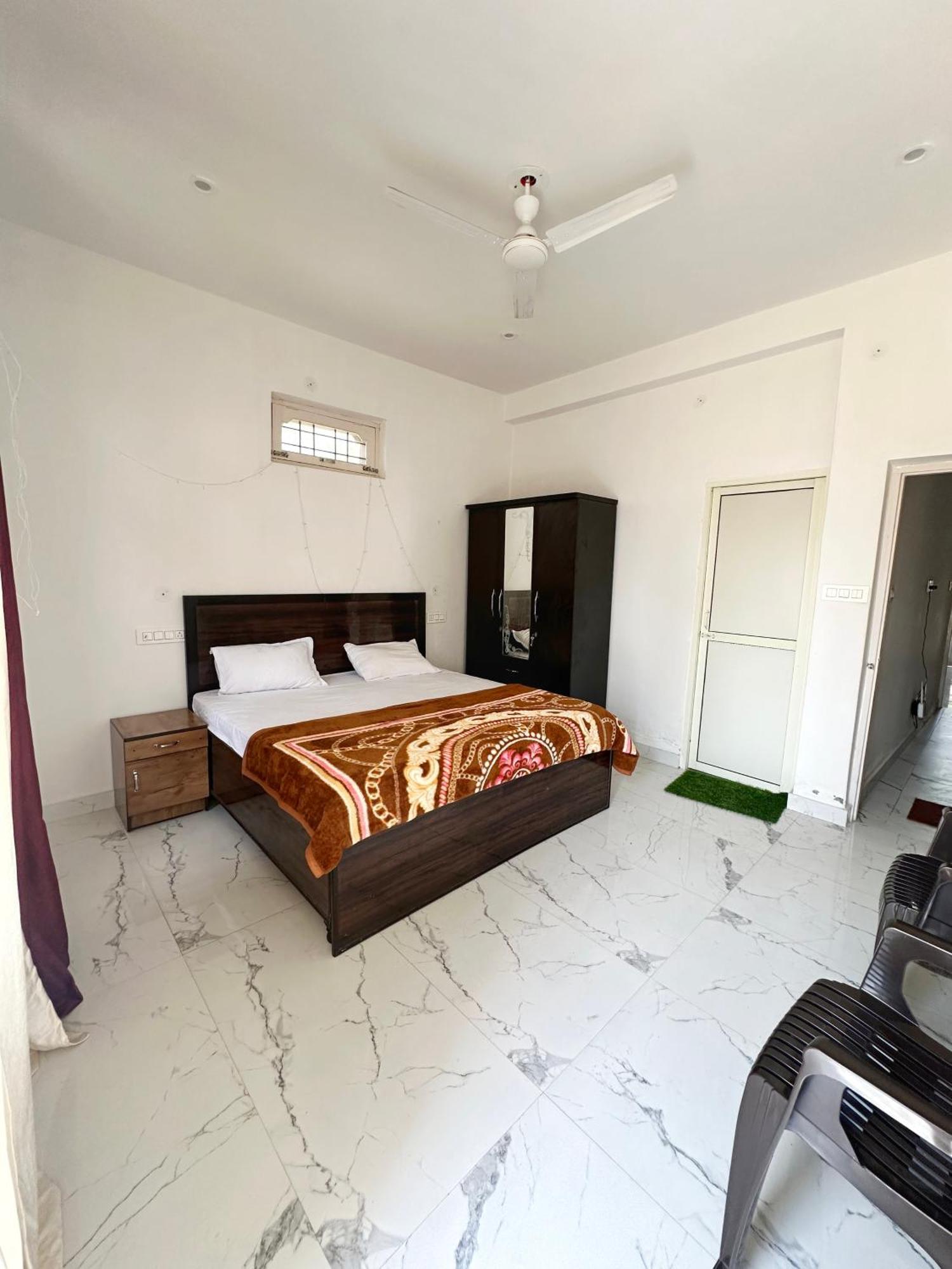 Baseraa Bir - 4Bhk Home Exterior foto